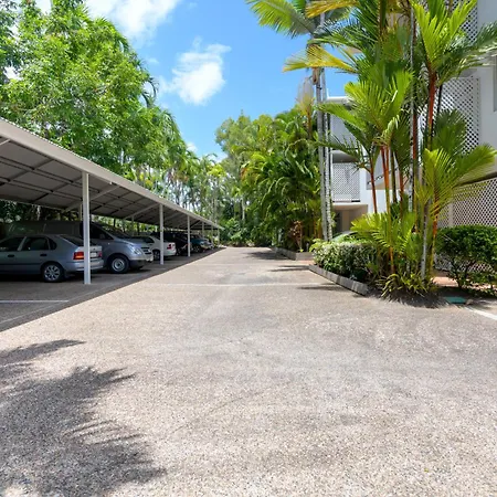 Palm Views At Coral Apartments Port Douglas Exterior photo